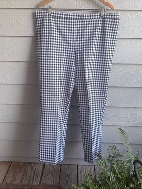Isaac Mizrahi Live! 22W 24/7 Stretch Black White Gingham Straight pull on Pants